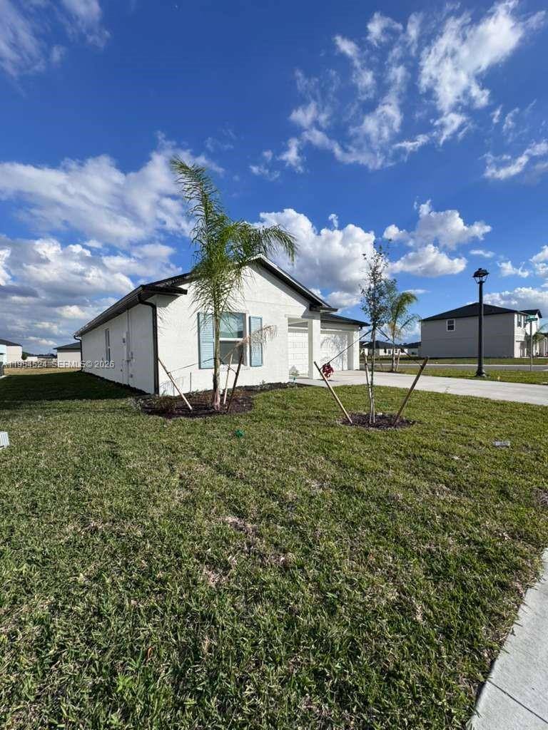 Apartment for rent at 17245 Cantu Court, North Fort Myers, FL 33917