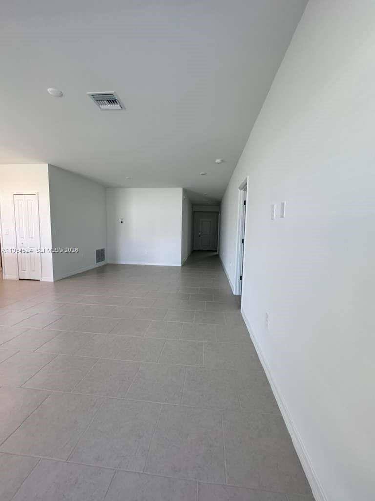 Apartment for rent at 17245 Cantu Court, North Fort Myers, FL 33917