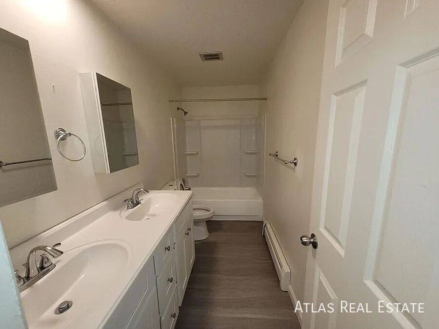 Apartment for rent at 3043 17th Ave #102, Longmont, CO 80503