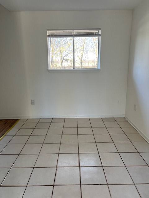 Apartment for rent at 11914 Binghampton Dr, Houston, TX 77089