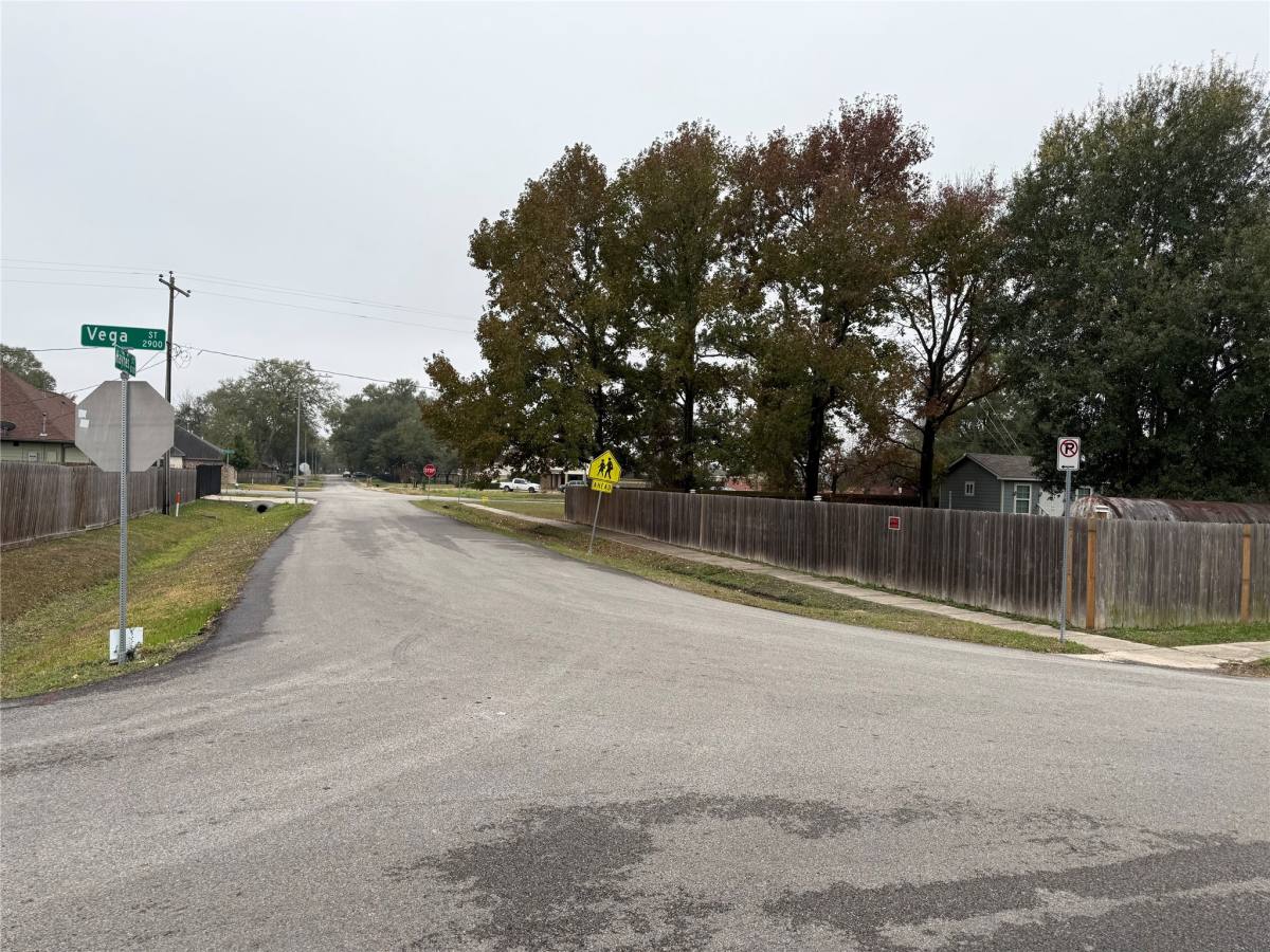 Apartment for rent at 3003 Vega, Houston, TX 77088