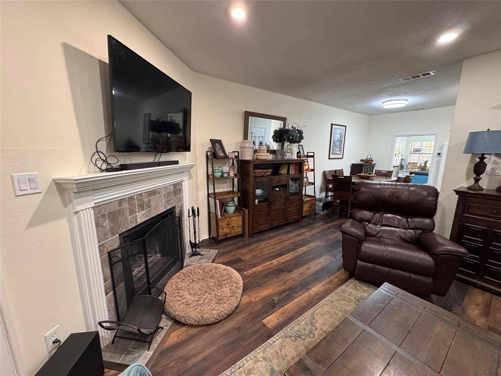 Condo for rent at 2506 Wedglea Dr #105, Dallas, TX 75211