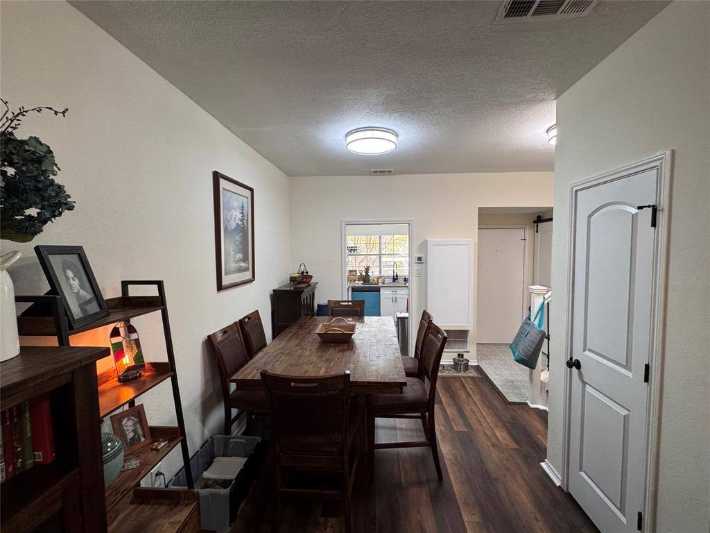 Condo for rent at 2506 Wedglea Dr #105, Dallas, TX 75211