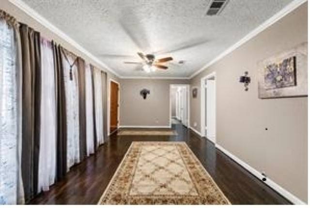 Apartment for rent at 7252 Parker Rd, Houston, TX 77016