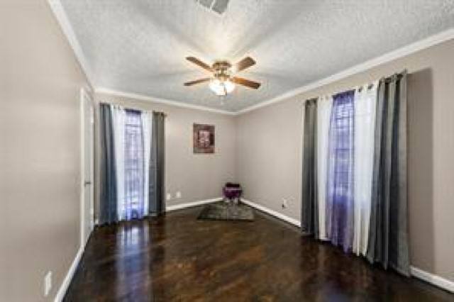 Apartment for rent at 7252 Parker Rd, Houston, TX 77016