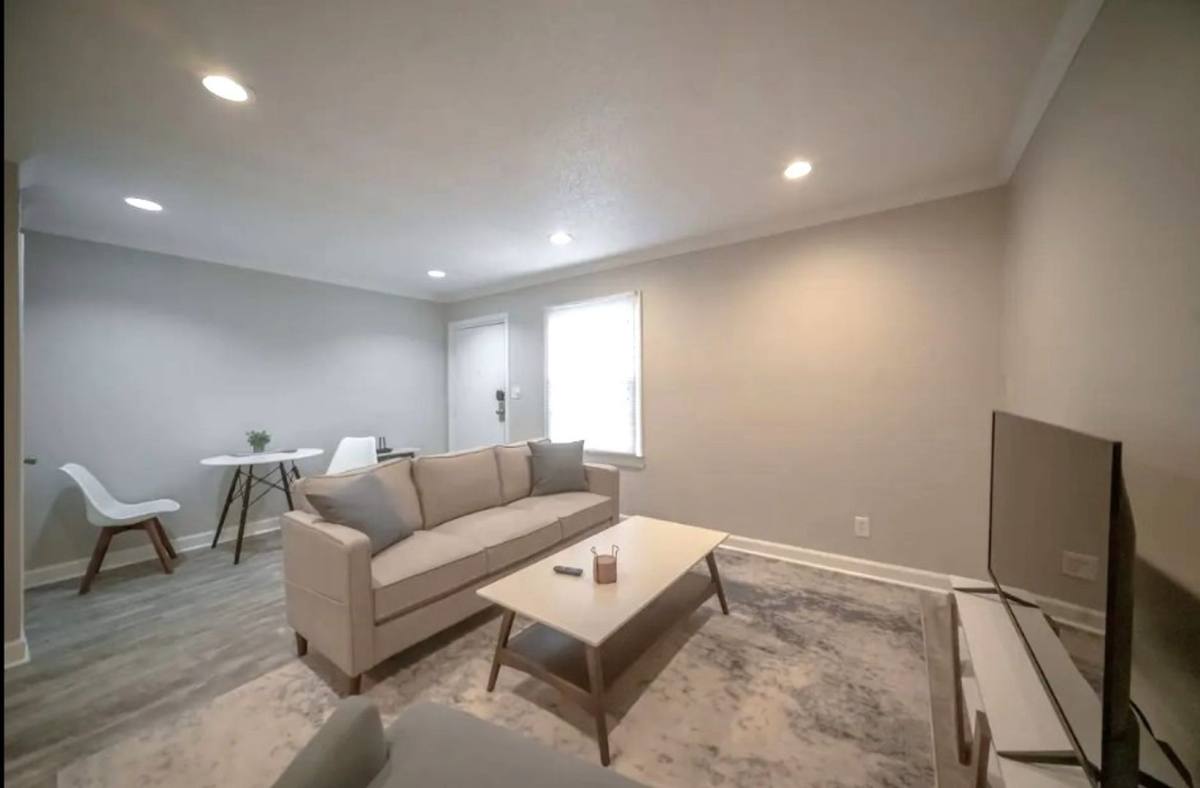 Apartment for rent at 1950 N Raleigh Blvd, Raleigh, NC 27610