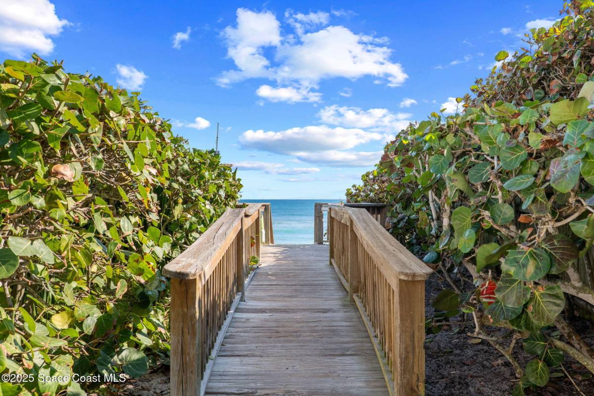 Apartment for rent at 379 Pentland Dr #379, Melbourne Beach, FL 32951