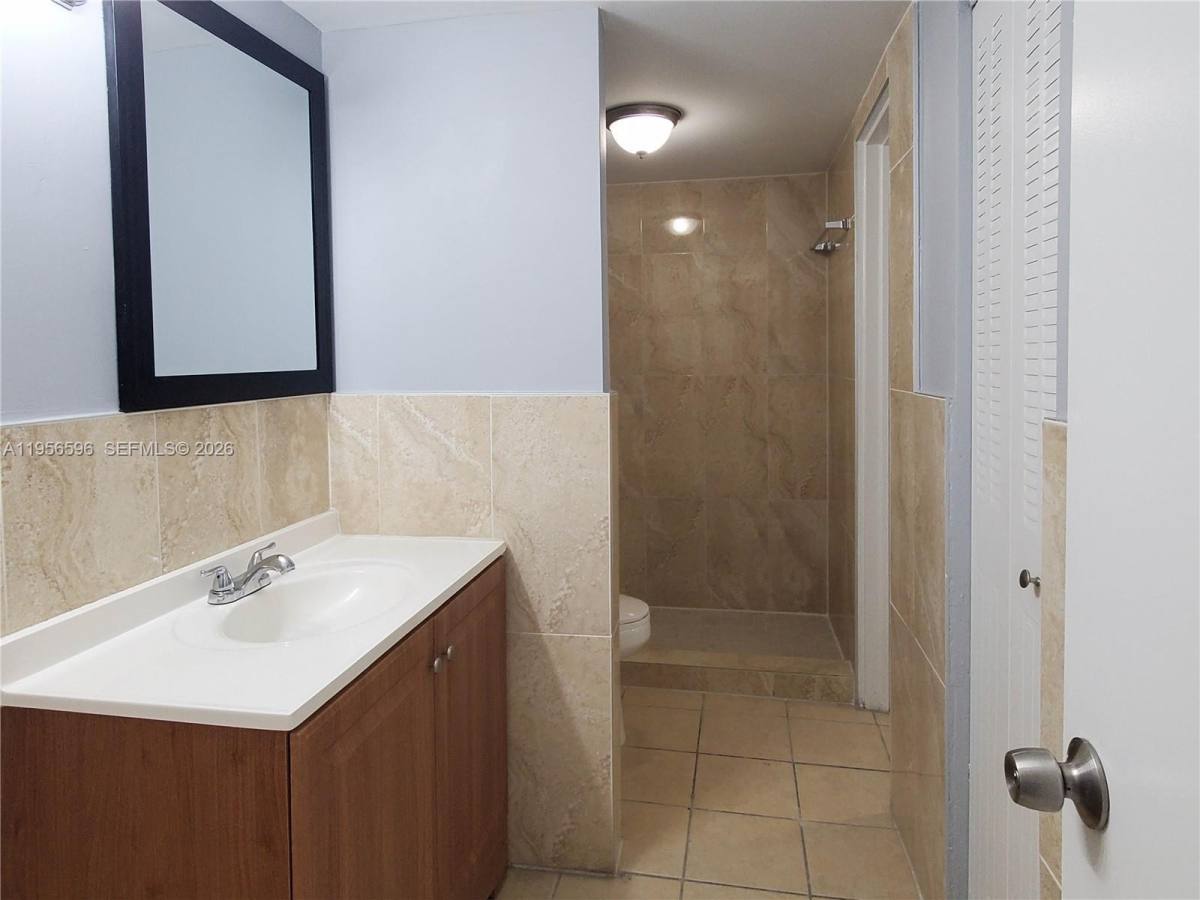 Condo for rent at 1990 W 56th St #1216, Hialeah, FL 33012