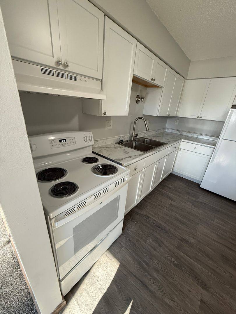 Apartment for rent at 2525-2535 Clarkson Ave, Des Moines, IA 50310