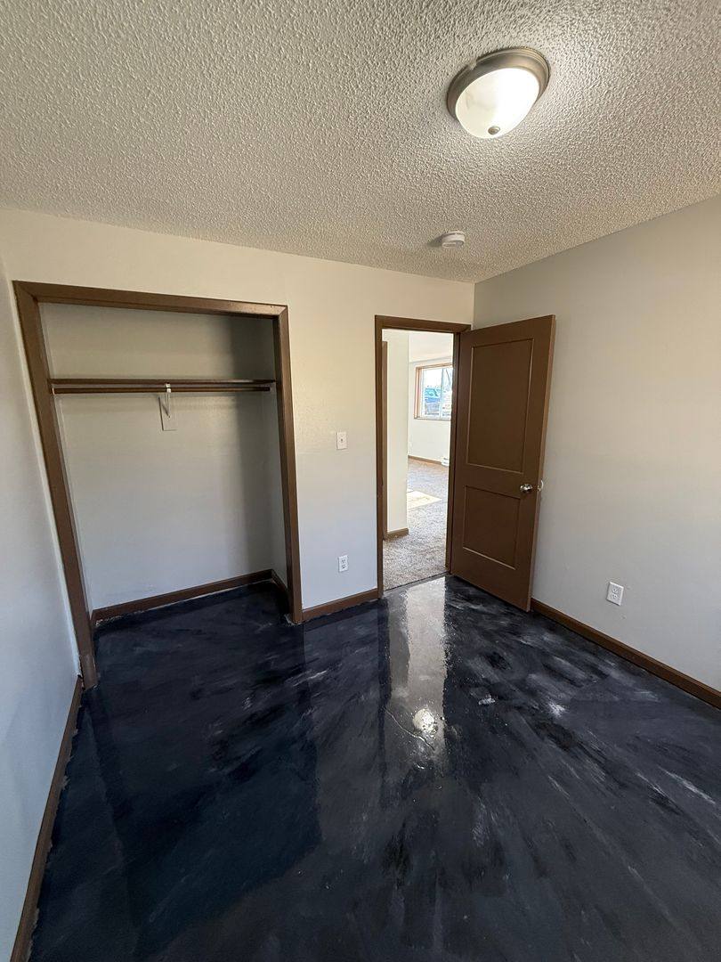 Apartment for rent at 2525-2535 Clarkson Ave, Des Moines, IA 50310