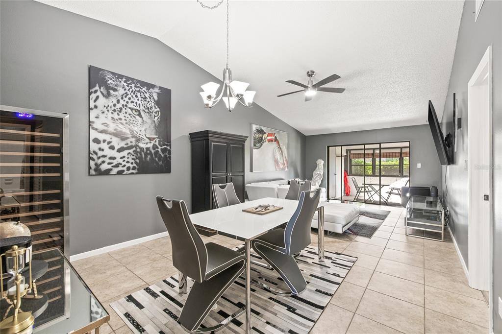 Apartment for rent at 9677 86th Ave, Seminole, FL 33777