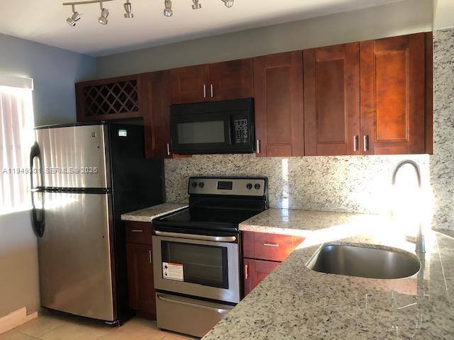Apartment for rent at 5200 NW 31st Ave #34, Fort Lauderdale, FL 33309