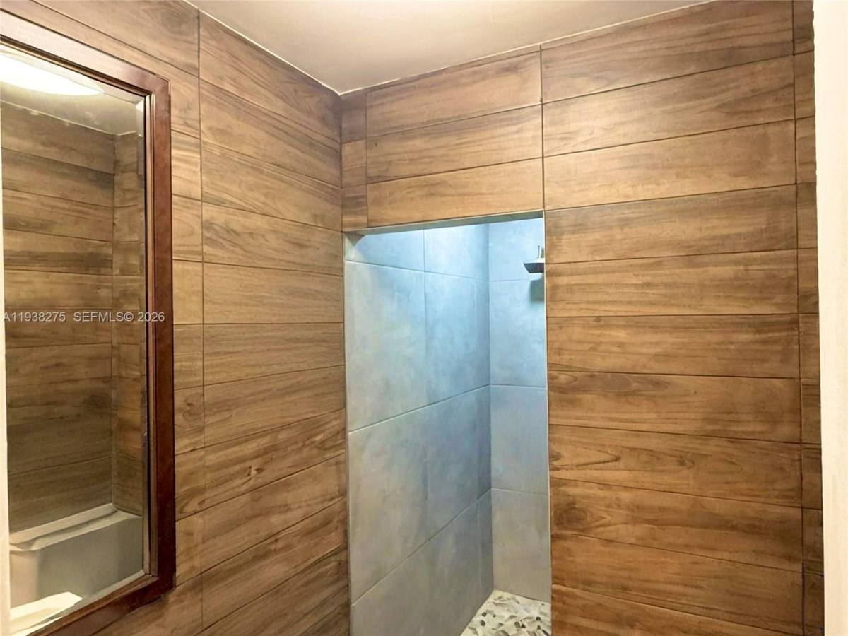 Apartment for rent at 2671 NW 87th Lane, Fort Lauderdale, FL 33322