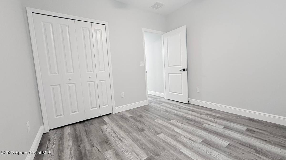 Apartment for rent at 1581 S Montgomery St, Deland, FL 32720