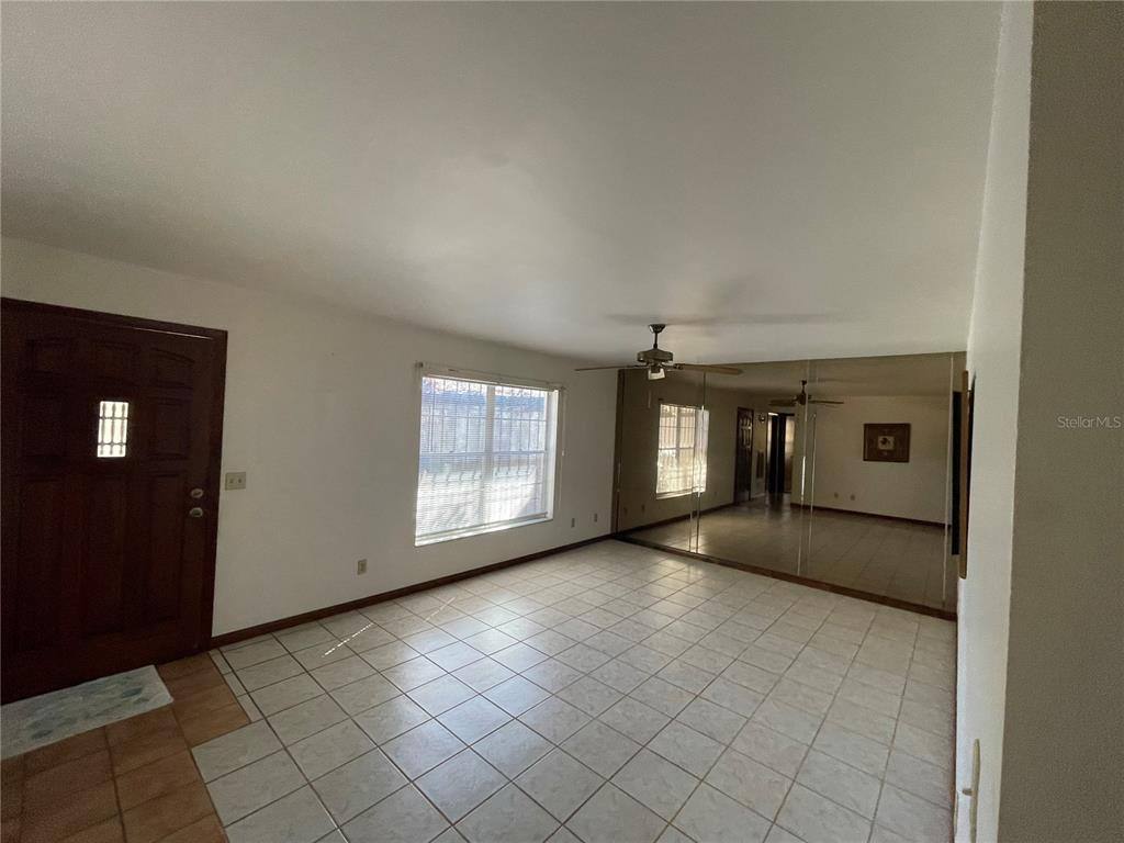 Apartment for rent at 1612 S High St, Deland, FL 32720