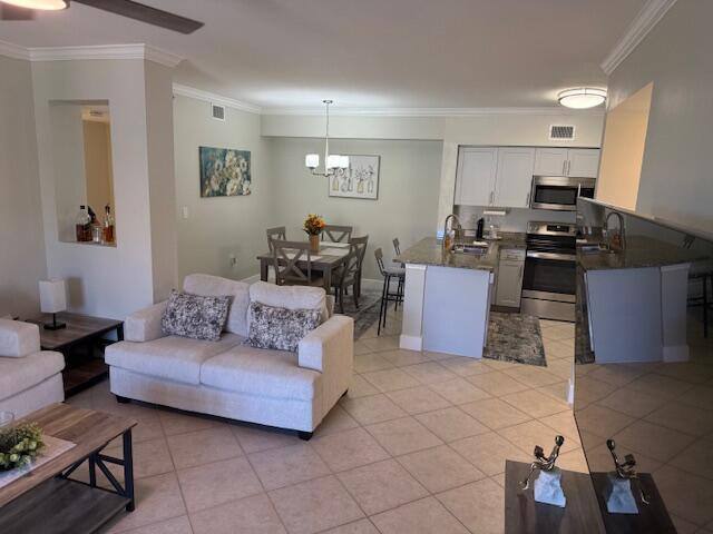 Condo for rent at 6400 Emerald Dunes Dr #301, West Palm Beach, FL 33411