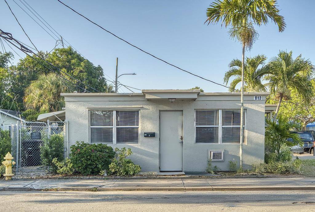 Apartment for rent at 813 9th Ave N #813A, Lake Worth Beach, FL 33460
