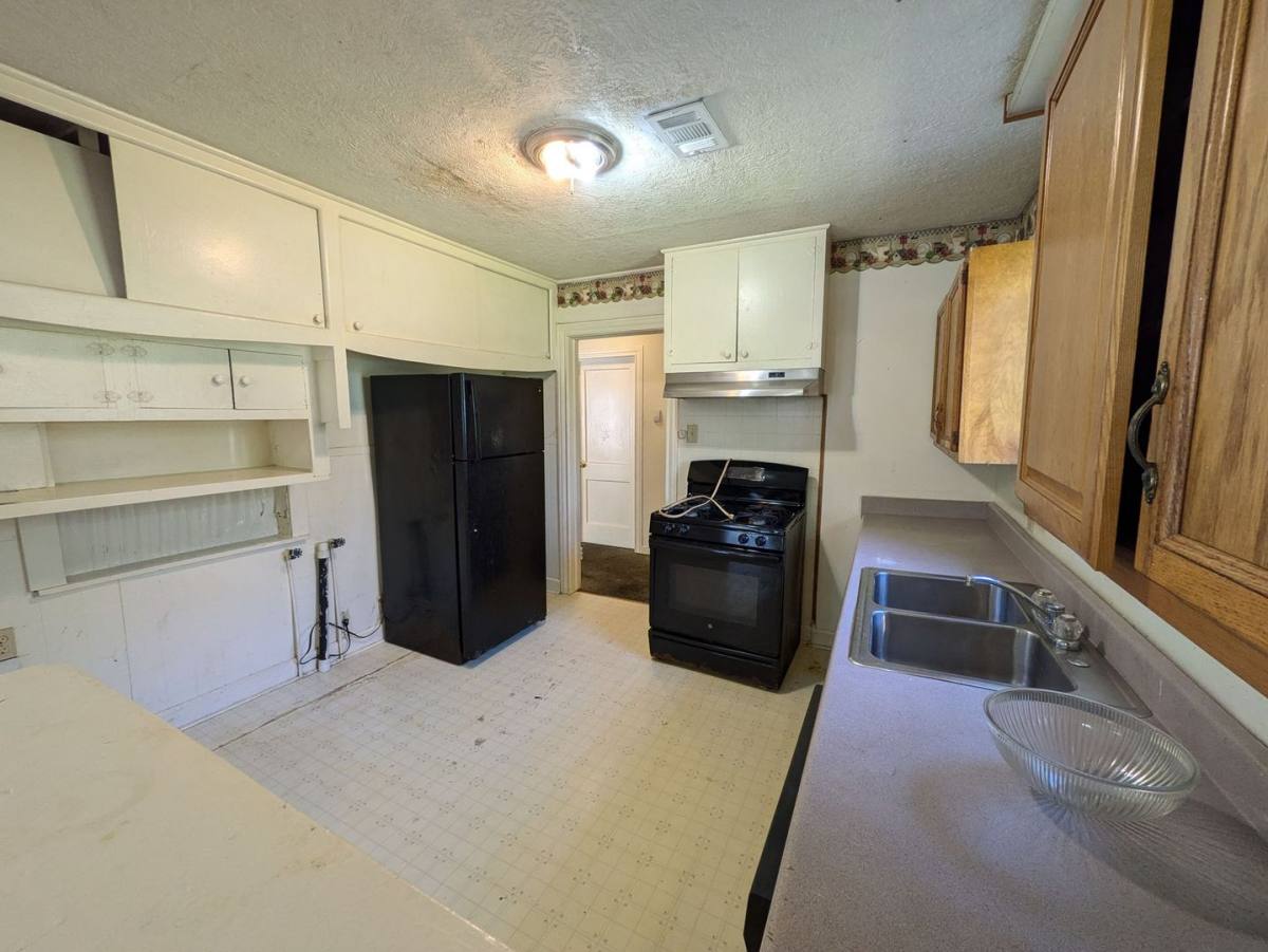 House for rent at 4670 Maddox, Beaumont, TX 77705