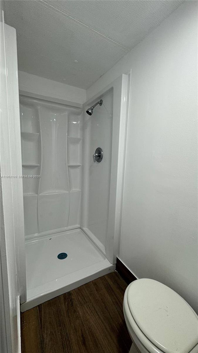 Apartment for rent at 601 NE 4th Court #6017B, Hallandale, FL 33009