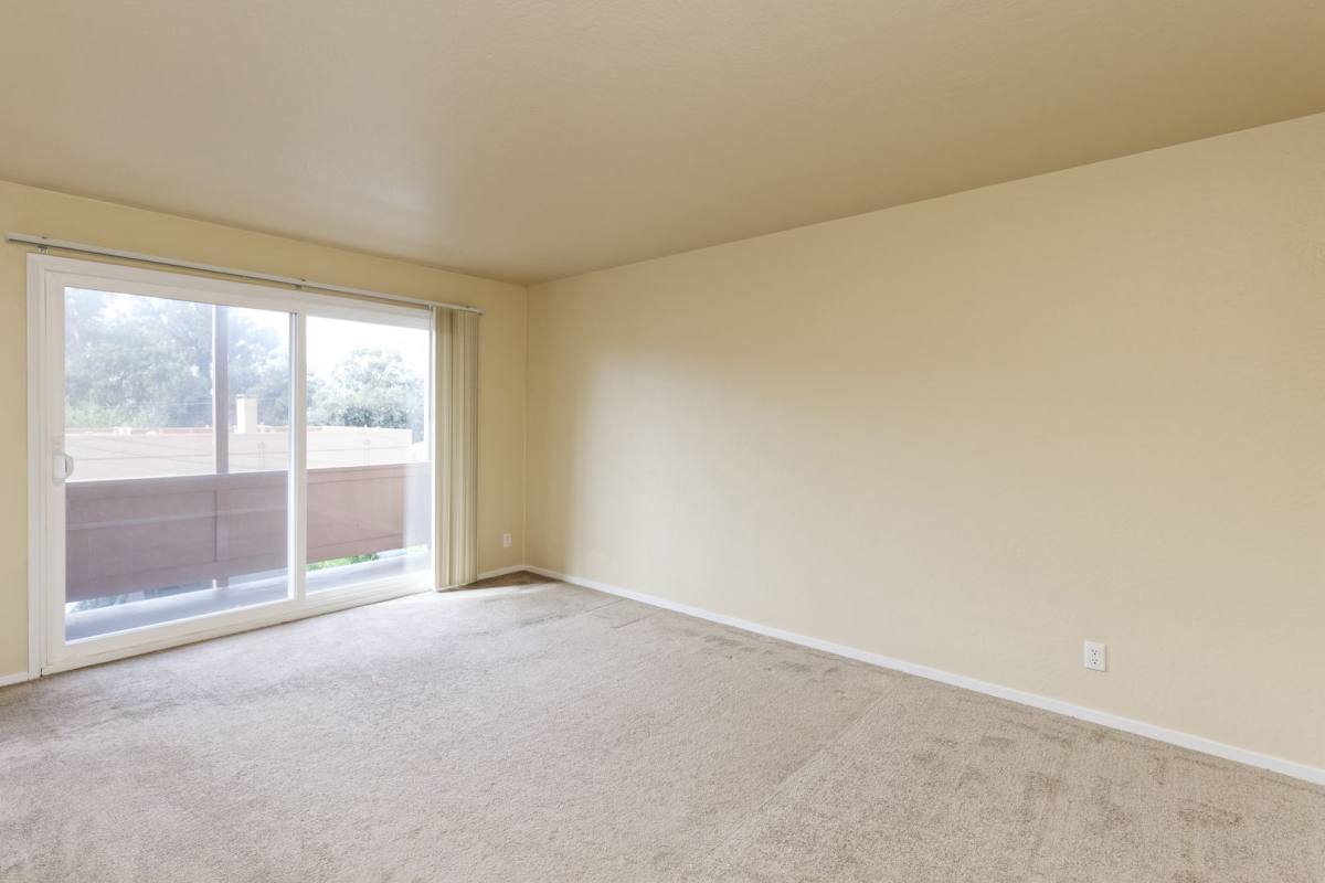 Apartment for rent at 206 Chumalia St, San Leandro, CA 94577