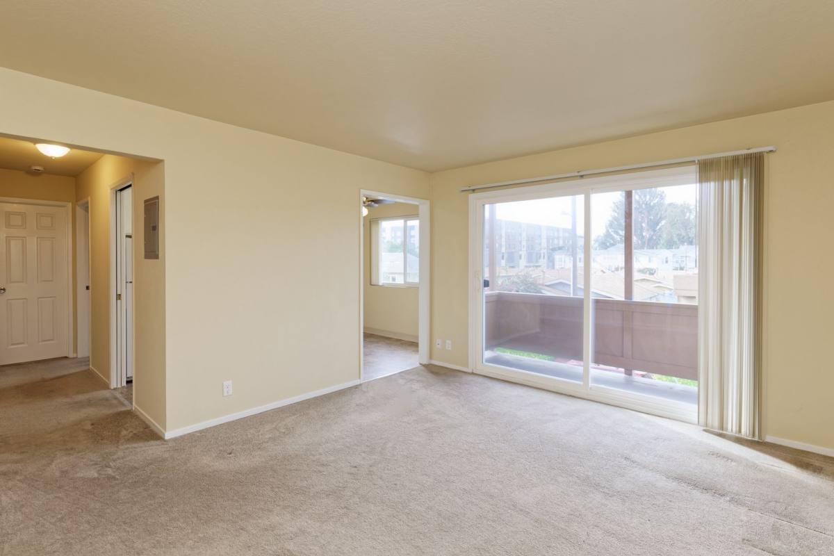 Apartment for rent at 206 Chumalia St, San Leandro, CA 94577