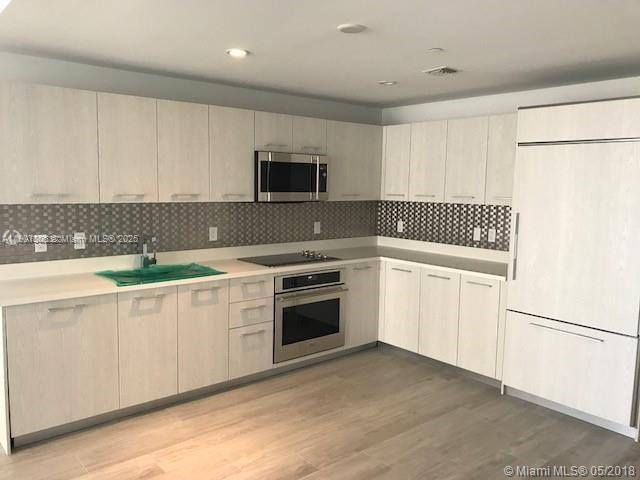 Apartment for rent at 55 SW 9th St #2510, Miami, FL 33130