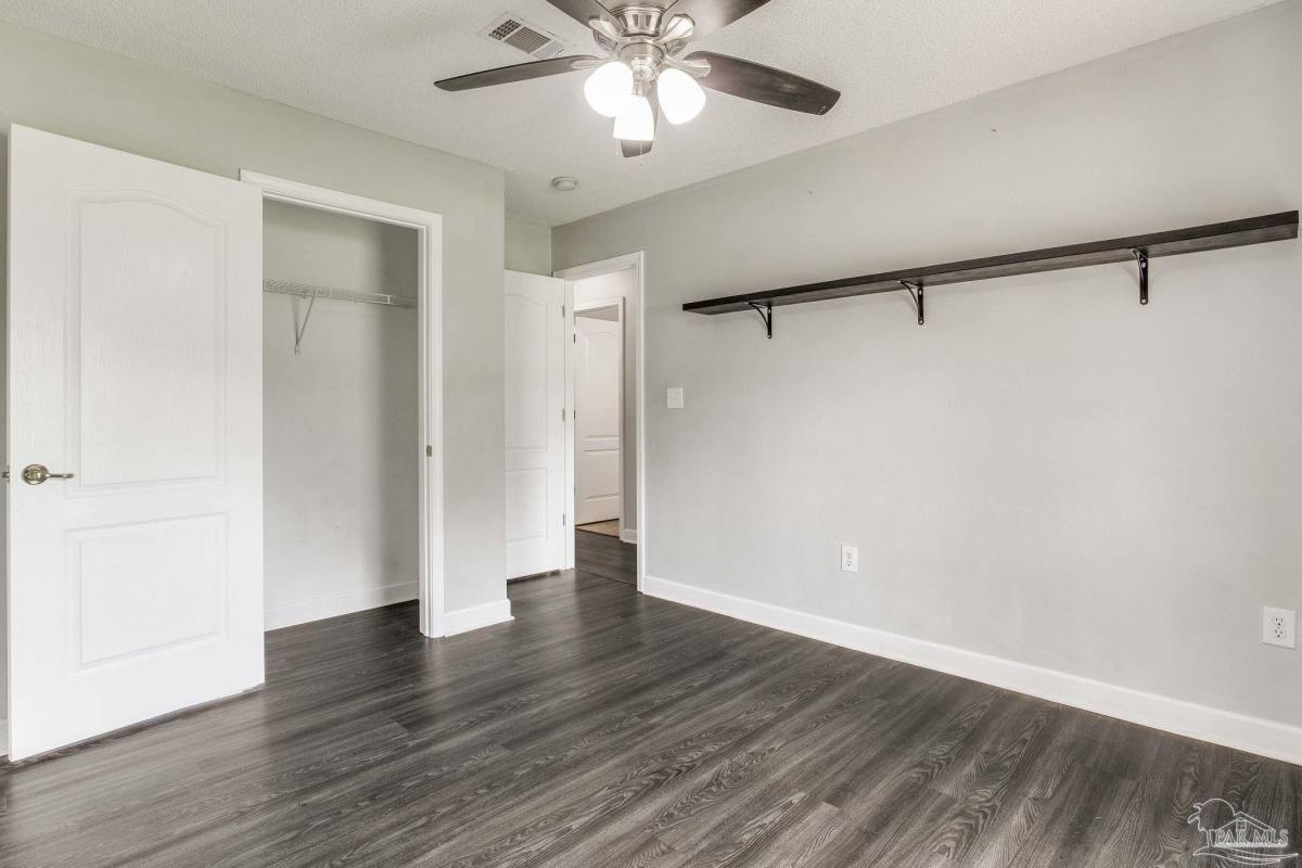 Apartment for rent at 1068 Joaquin Rd, Pensacola, FL 32506