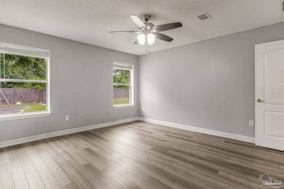 Apartment for rent at 1068 Joaquin Rd, Pensacola, FL 32506