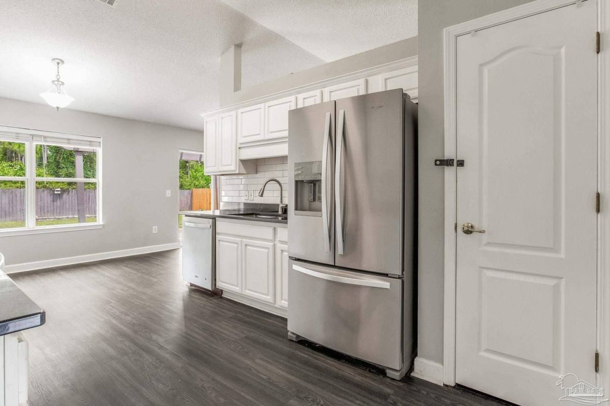 Apartment for rent at 1068 Joaquin Rd, Pensacola, FL 32506