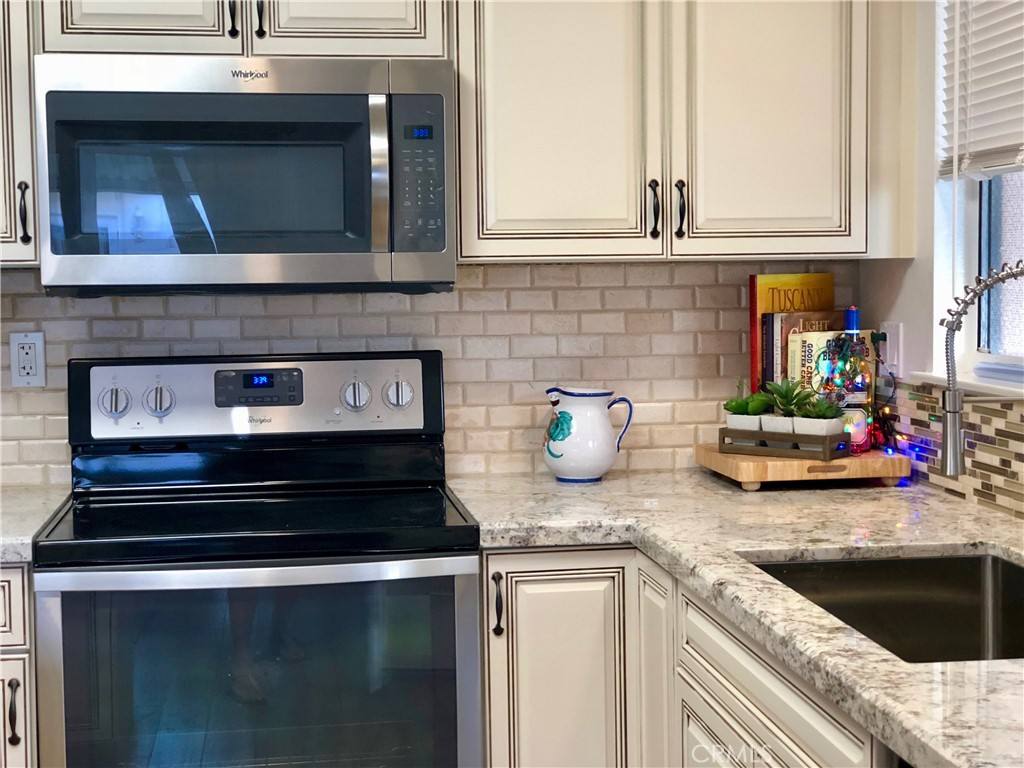Condo for rent at 2324 Via Puerta #2324B, Laguna Woods, CA 92637
