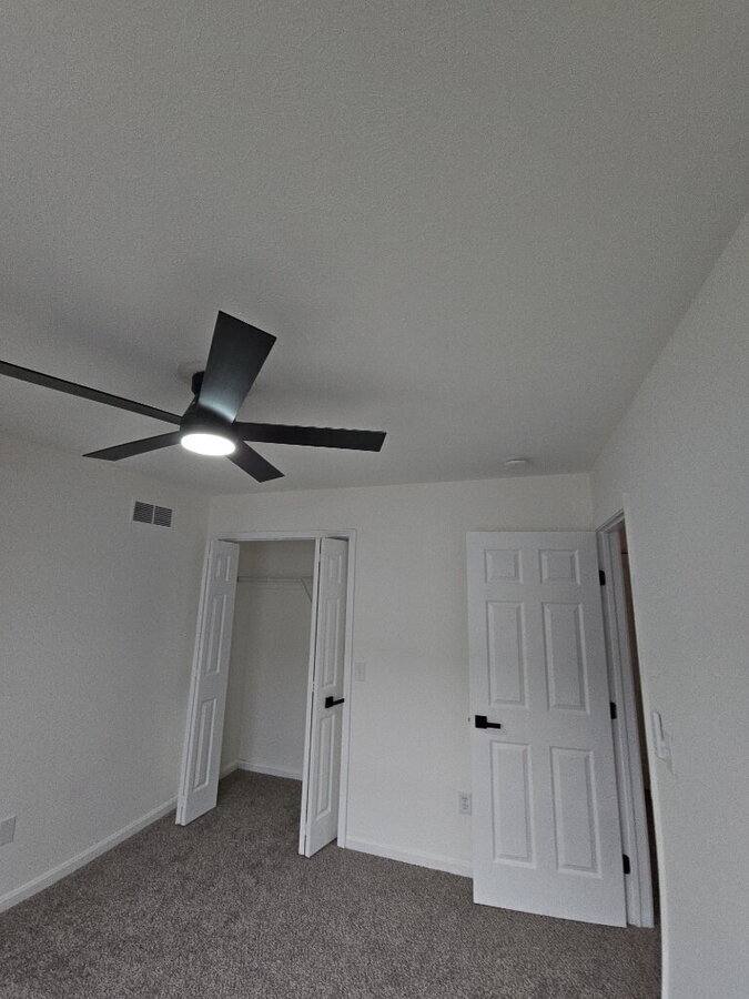 House for rent at 821 Nela View Rd, Cleveland, OH 44112