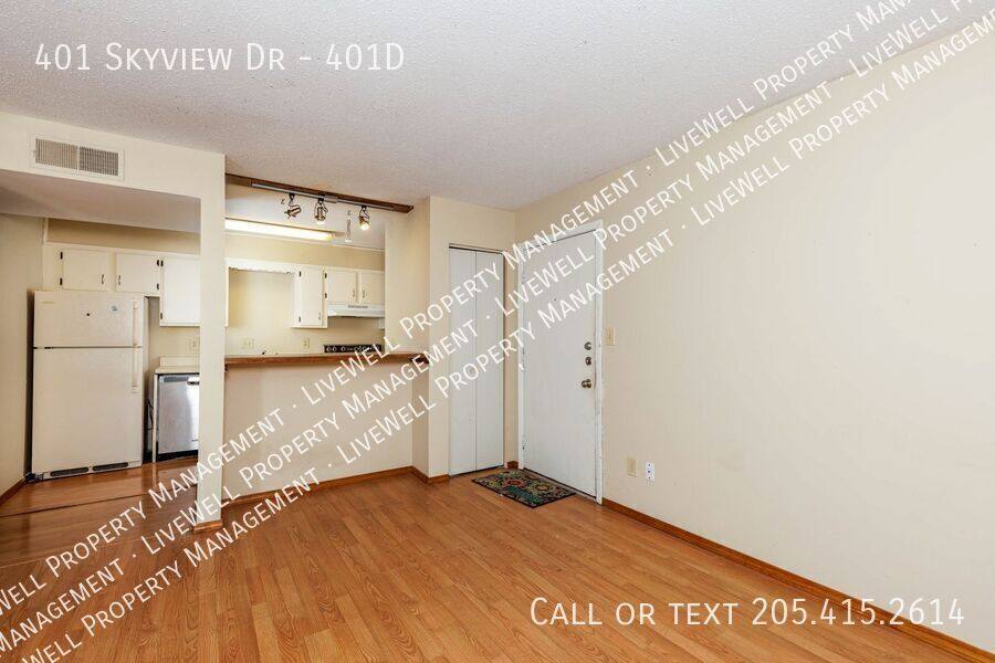 Apartment for rent at 401 Skyview Dr #401D, Birmingham, AL 35209