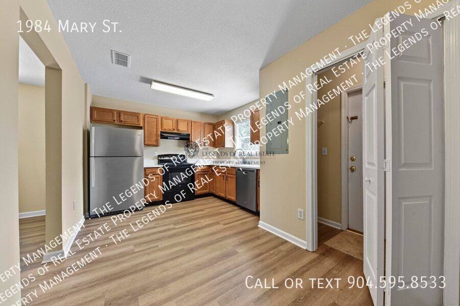 Townhouse for rent at 1984 Mary St, Atlantic Beach, FL 32233