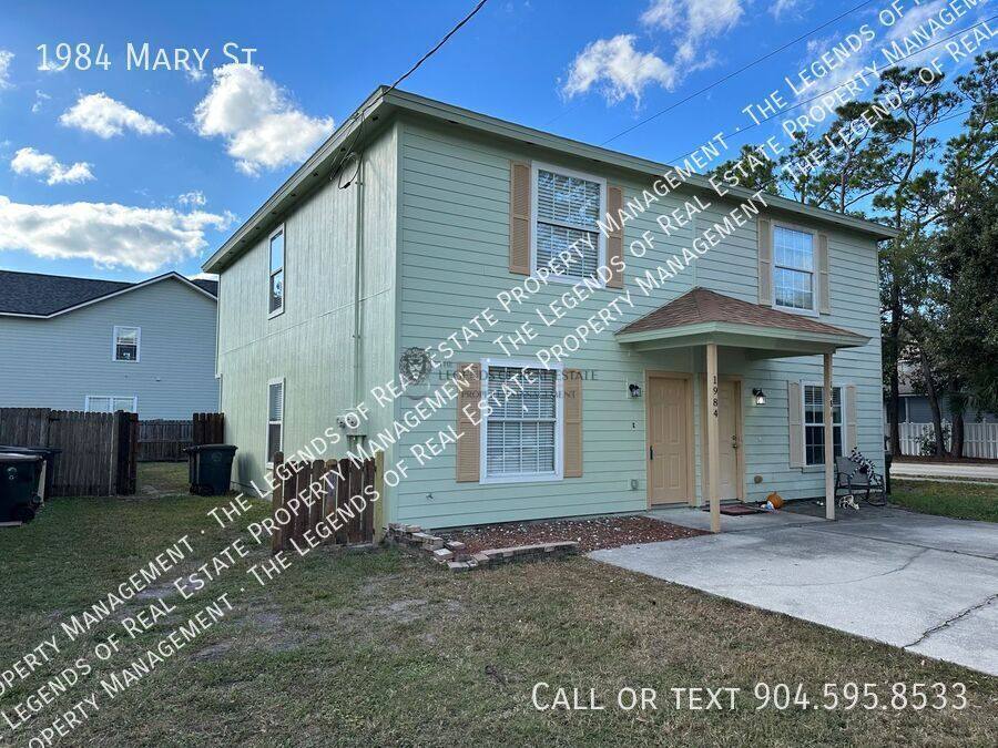 Townhouse for rent at 1984 Mary St, Atlantic Beach, FL 32233