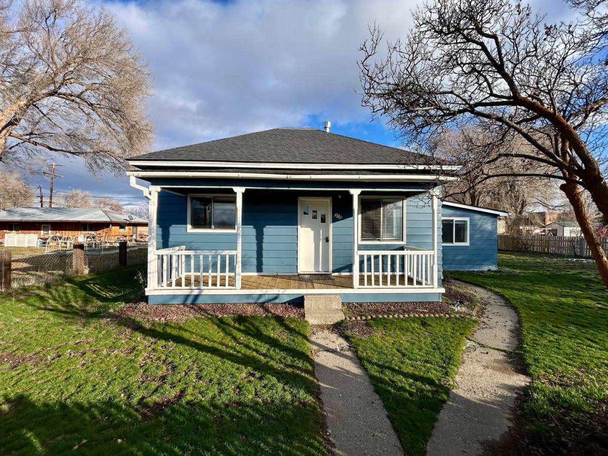 House for rent at 308 Pacific St, Ellensburg, WA 98926