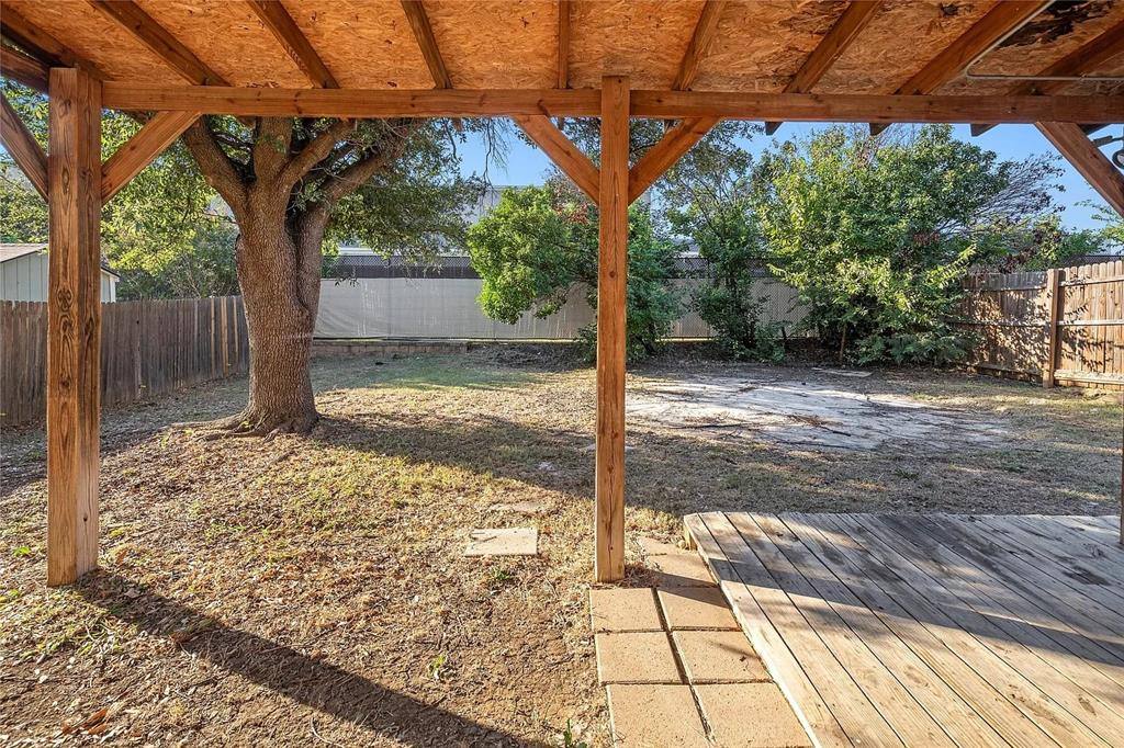 Apartment for rent at 813 Silverbrook Dr #813, Fort Worth, TX 76179