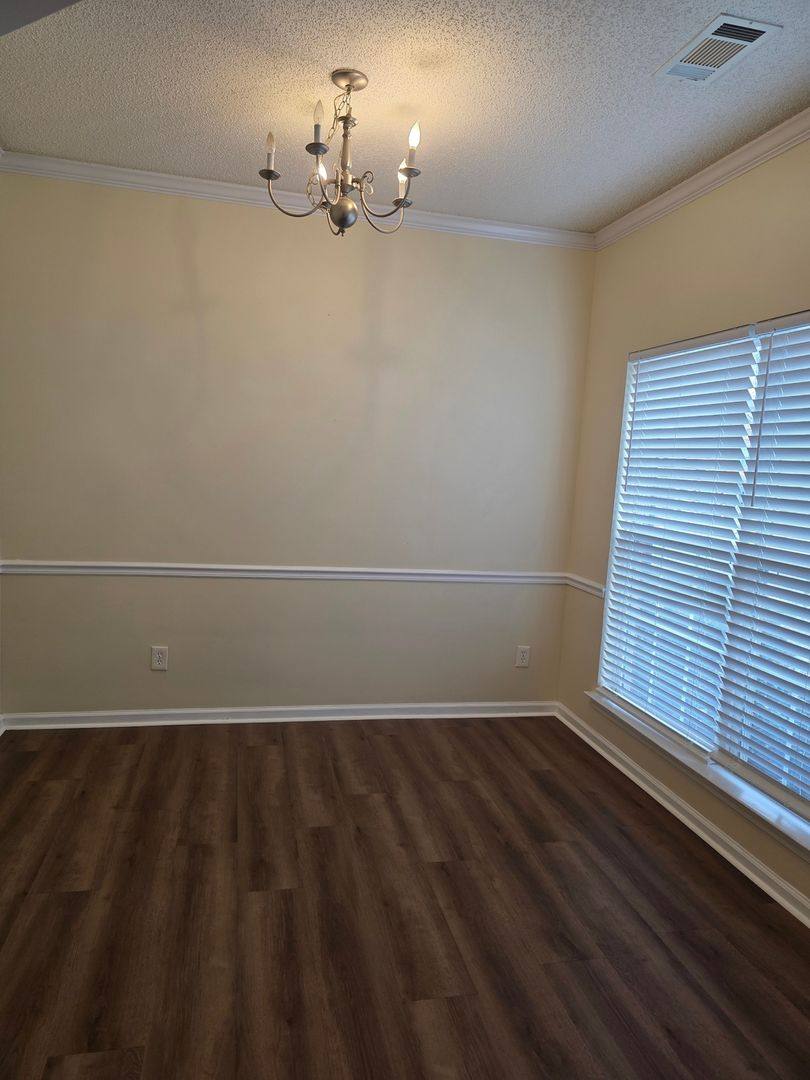 House for rent at 213 Shenandoah Dr, Riverdale, GA 30274