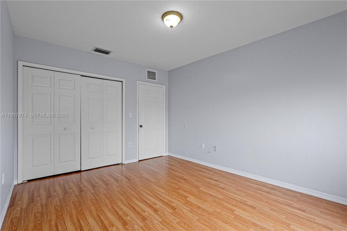 Townhouse for rent at 865 SW 6th Court #865, Homestead, FL 33034