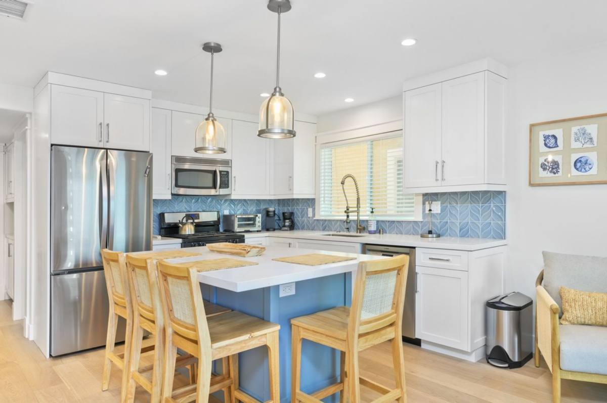 Condo for rent at 206 Adams St #A, Newport Beach, CA 92661