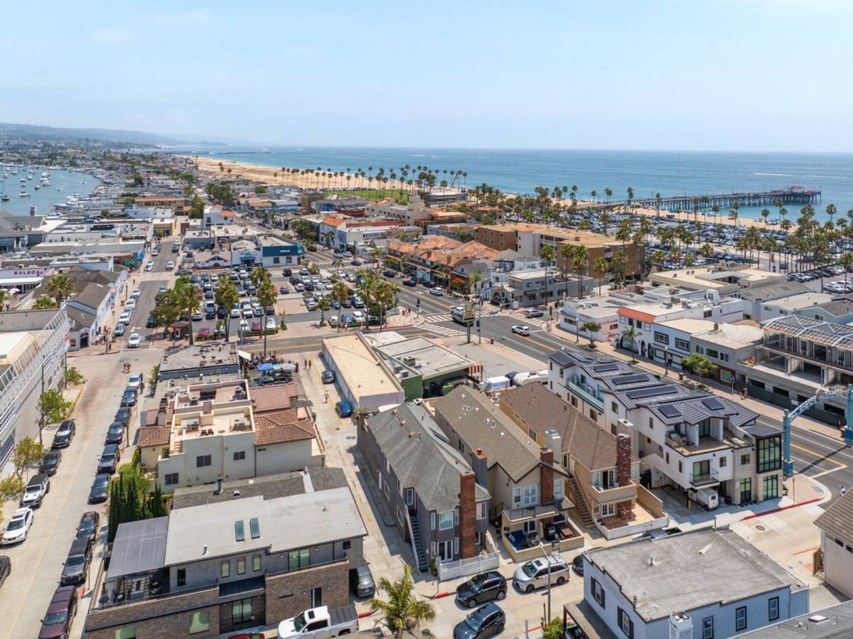 Condo for rent at 206 Adams St #A, Newport Beach, CA 92661