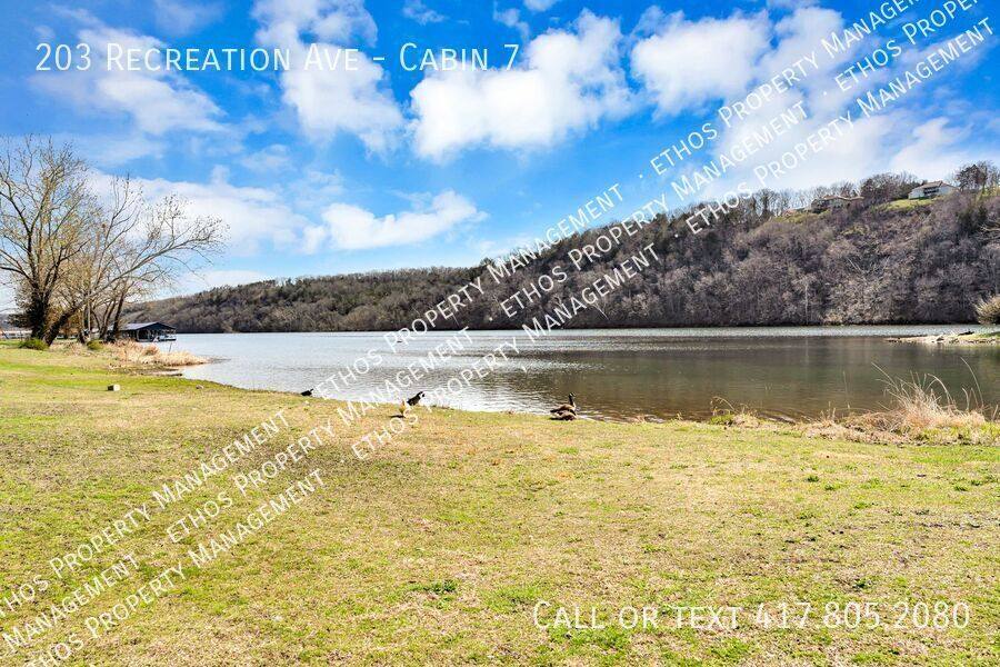 Apartment for rent at 203 Recreation Ave #CABIN 7, Rockaway Beach, MO 65740