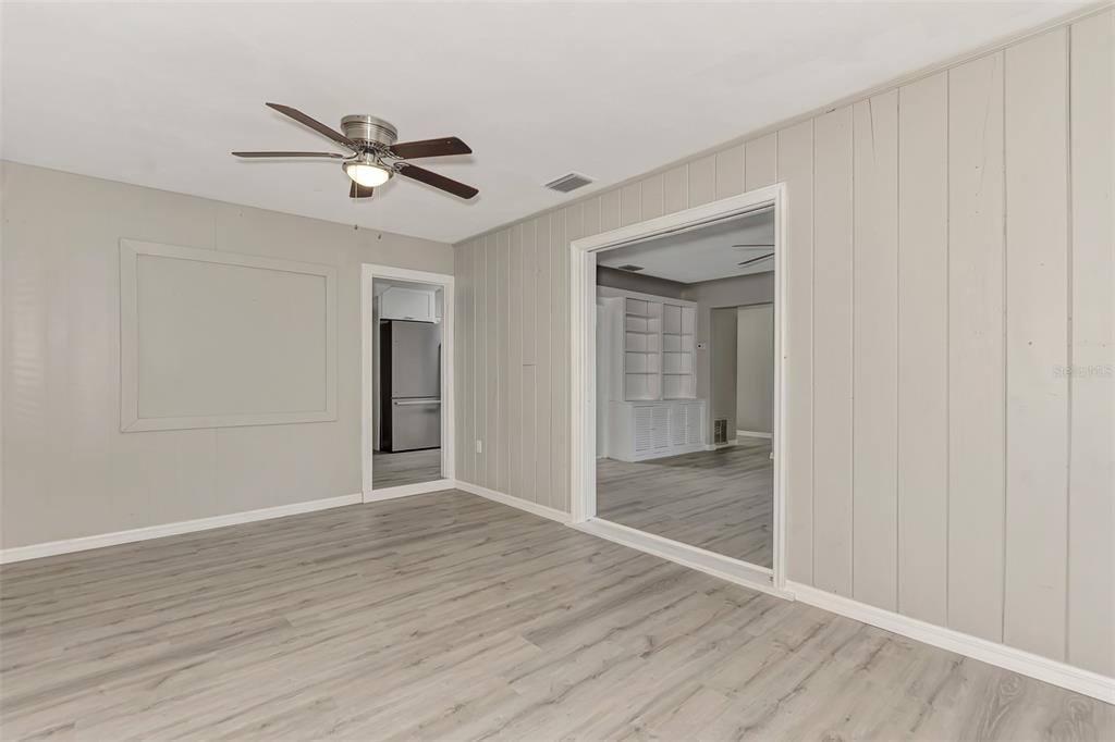 Apartment for rent at 1891 Prospect St, Sarasota, FL 34239