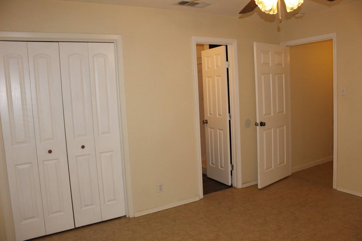 House for rent at 4 Oakmont Circle, Belton, TX 76513