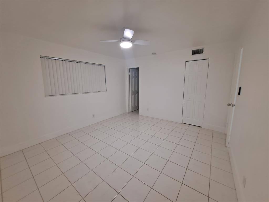 Apartment for rent at 8000 Fairview Dr #110, Fort Lauderdale, FL 33321