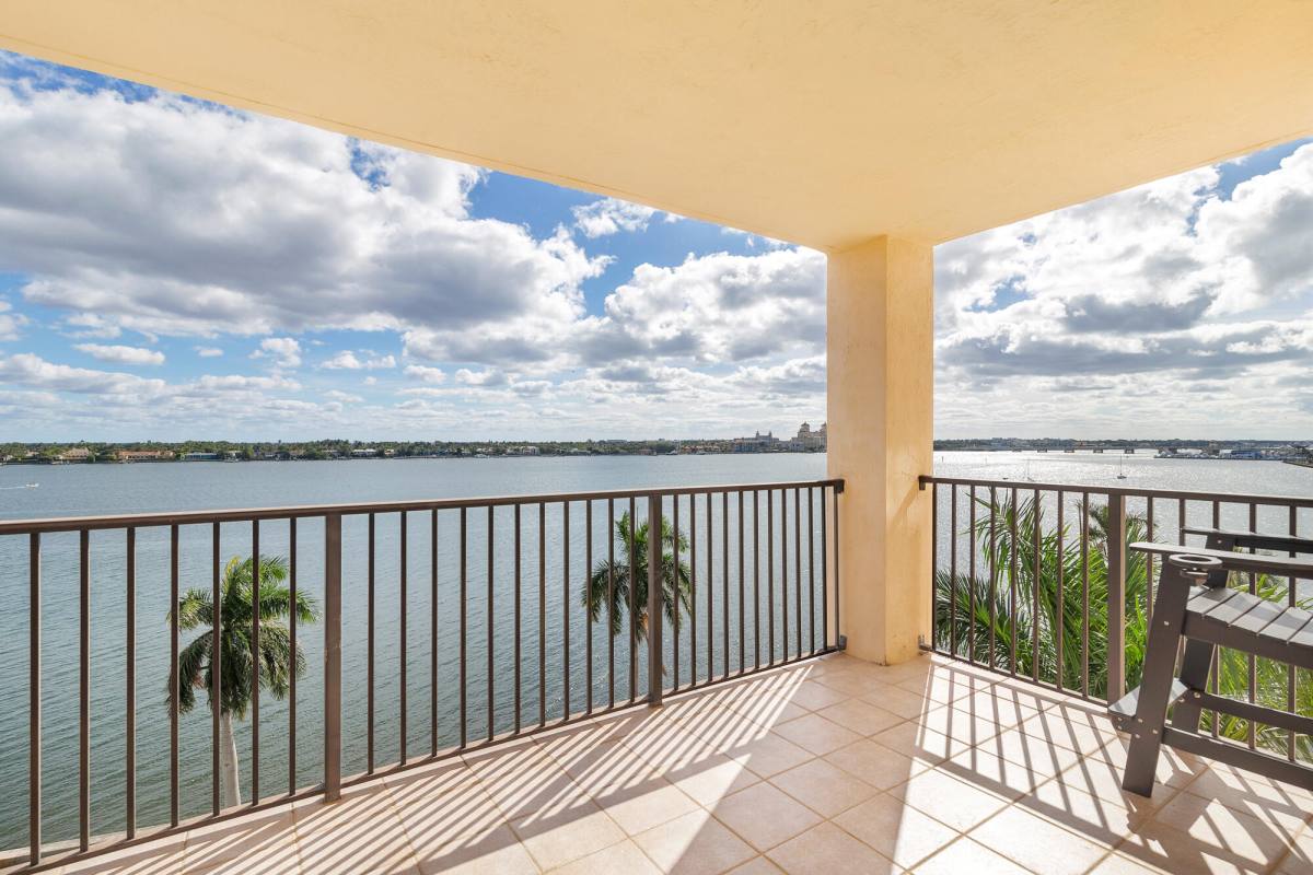 Apartment for rent at 1801 N Flagler Dr #840, West Palm Beach, FL 33407