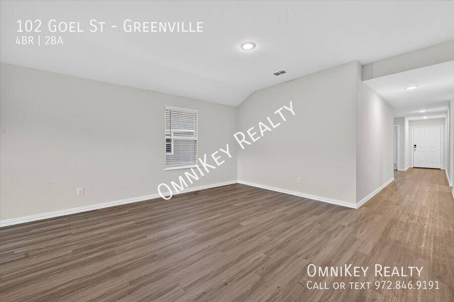 House for rent at 102 Goel St, Greenville, TX 75402