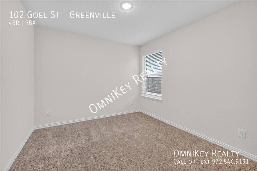 House for rent at 102 Goel St, Greenville, TX 75402
