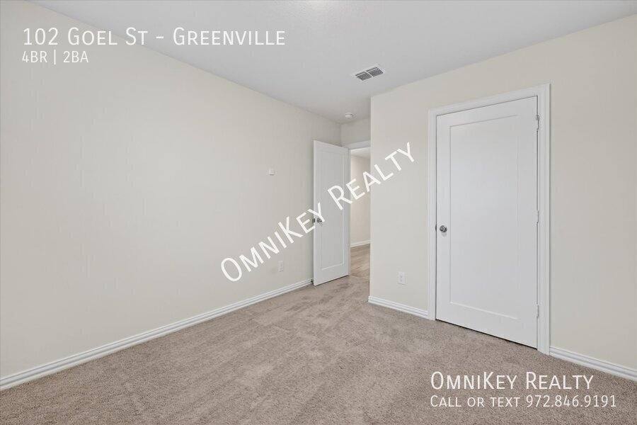 House for rent at 102 Goel St, Greenville, TX 75402