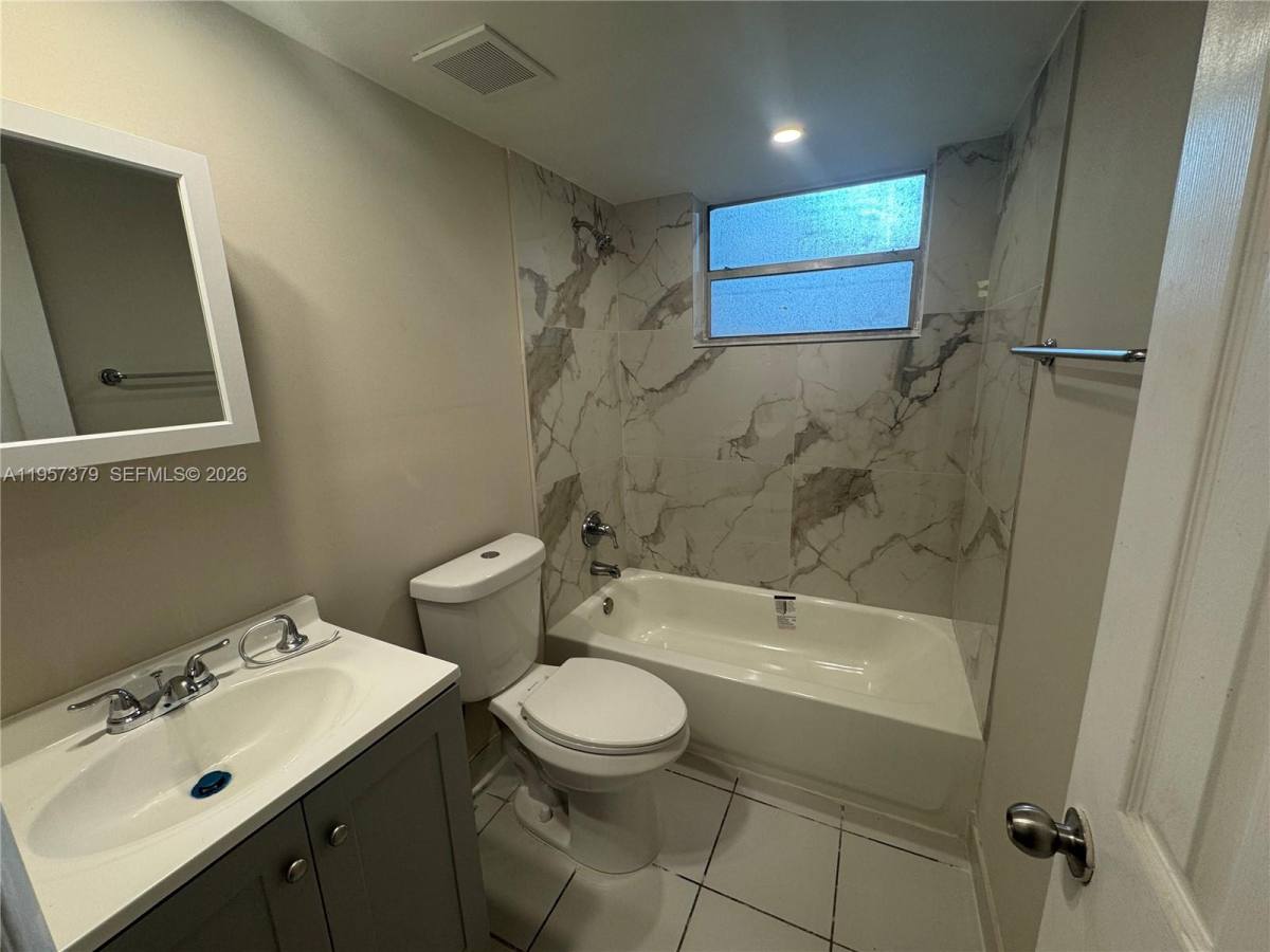 Condo for rent at 1370 NE 119th St #137006, Miami, FL 33161