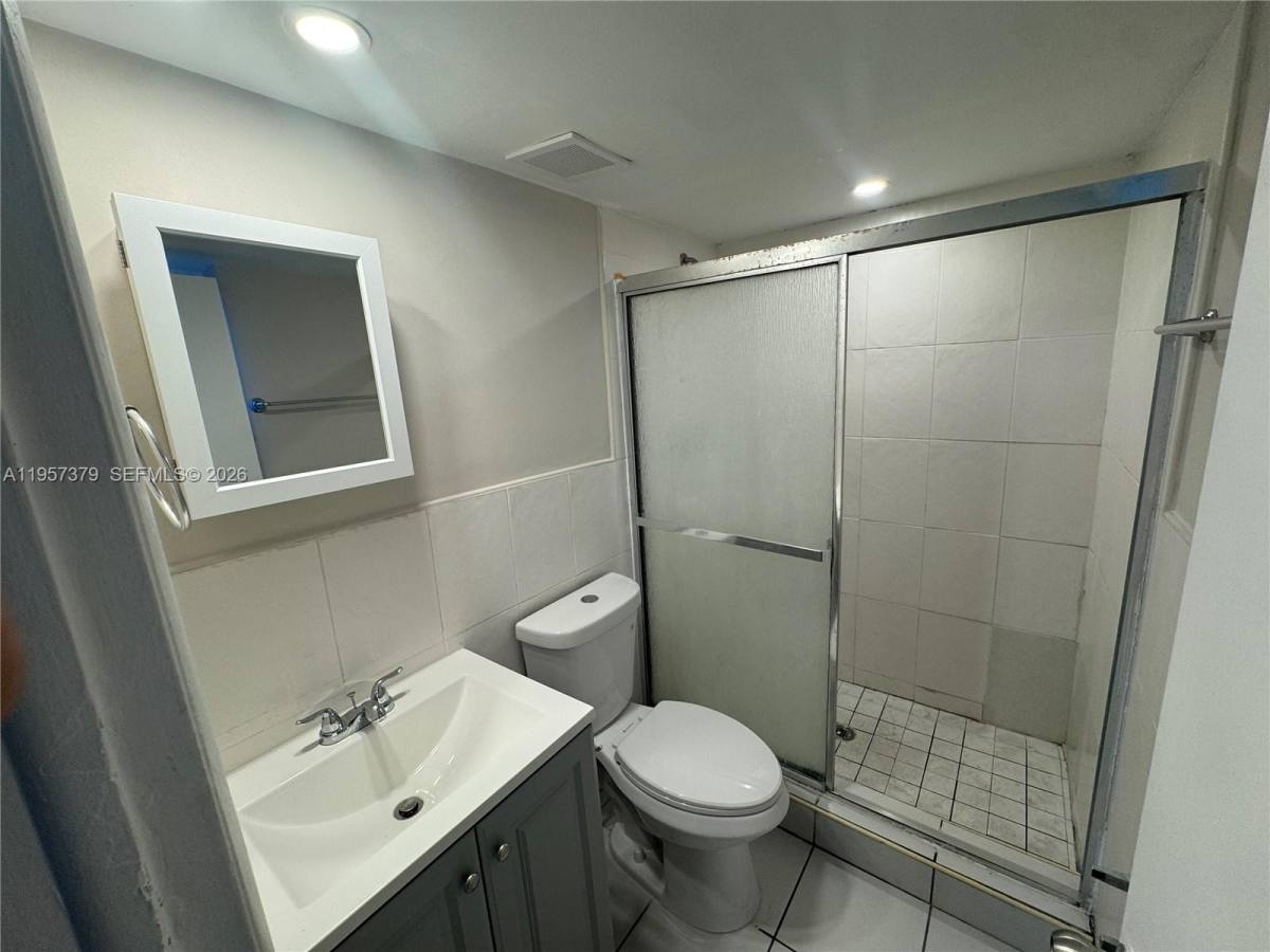 Condo for rent at 1370 NE 119th St #137006, Miami, FL 33161